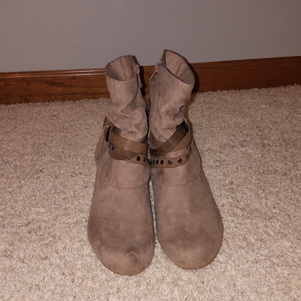 Steve Madden Boots
